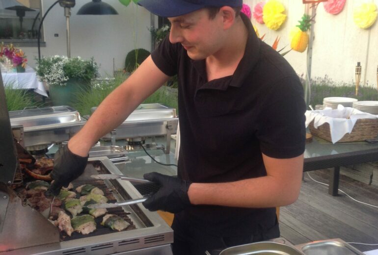 BBQ - Front Cooking